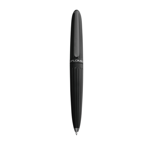 Diplomat Aero Black