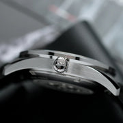 echo/neutra – 1956 Solo Black