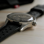 echo/neutra – 1956 Solo Black