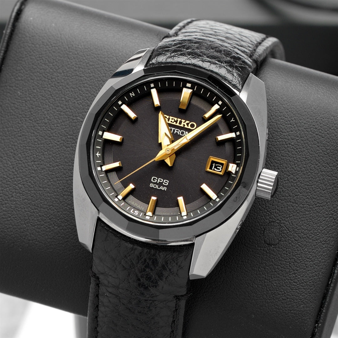 Seiko Astron SBXD011 – Komise