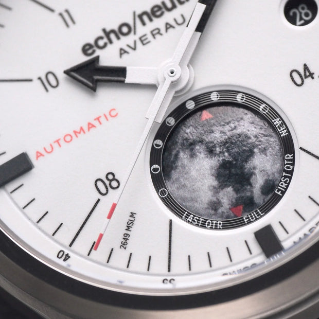 echo/neutra – Averau 39 MOON PHASE “BIG MOON” WHITE
