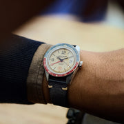 echo/neutra – 1956 GMT Khaki