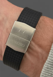 Makoto FKM Strap with Spring Clasp, Black, 20mm