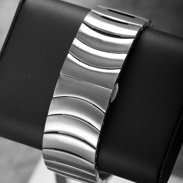 Sinn Audi Design Circle Chronograph – Komise